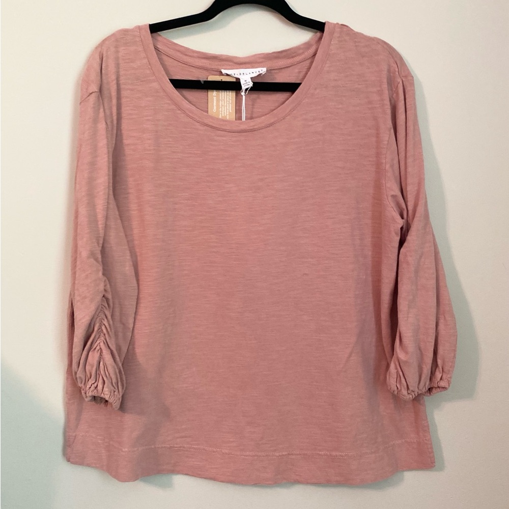 Jane And‎ Delancey 
Tunic Knit Rushed
Sleeves

Size small 

New with tag